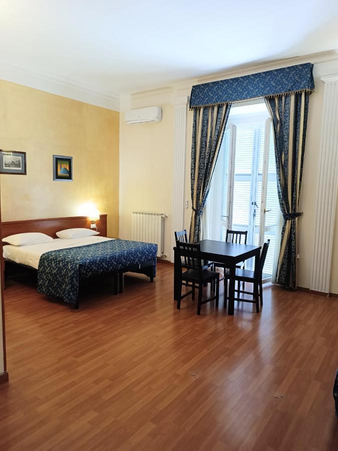 Opera Italian Suite Rom Exteriör bild